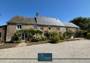 Maison en pierre Cahagnes – 10 pièces – 304 m2